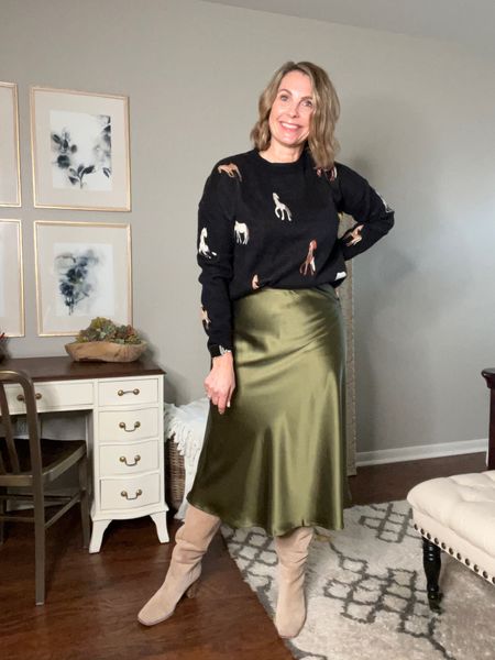 “Olive” this look!  This skirt is a perfect transition piece for spring 

#LTKfindsunder50 #LTKover40 #LTKmidsize
