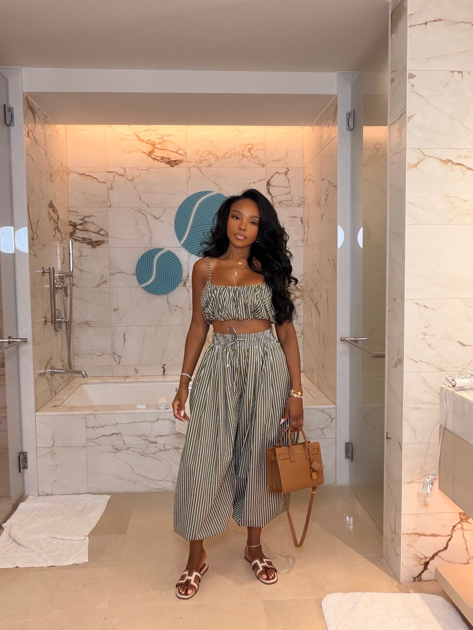 Scroll to shop! ✨ Everything from this look is linked below. 👇🏽    

Wearing: Size Small | 5’4” | 140 lbs  

📲   Download the FREE LTK app & follow me (@kirasfashionfinds) to shop all my daily finds.  #LTKootd #LTKPetite #LTKU

#LTKootd #LTKgrwm