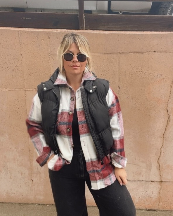 Flannel shackets are one of my favorite layers for styling baggy jeans this fall. 🍂 I love the oversized plaid look paired with wide leg jeans, a simple fitted top, and UGGs for an easy cozy outfit that still looks styled. Perfect for casual fall outfits, everyday mom style, weekend outfits, and layering into winter.

#FlannelShacket #PlaidShacket #FallOutfits #BaggyJeans #WideLegJeans #UGGOutfits #CasualFallOutfits #FallFashion #PlaidJacket #CozyOutfits