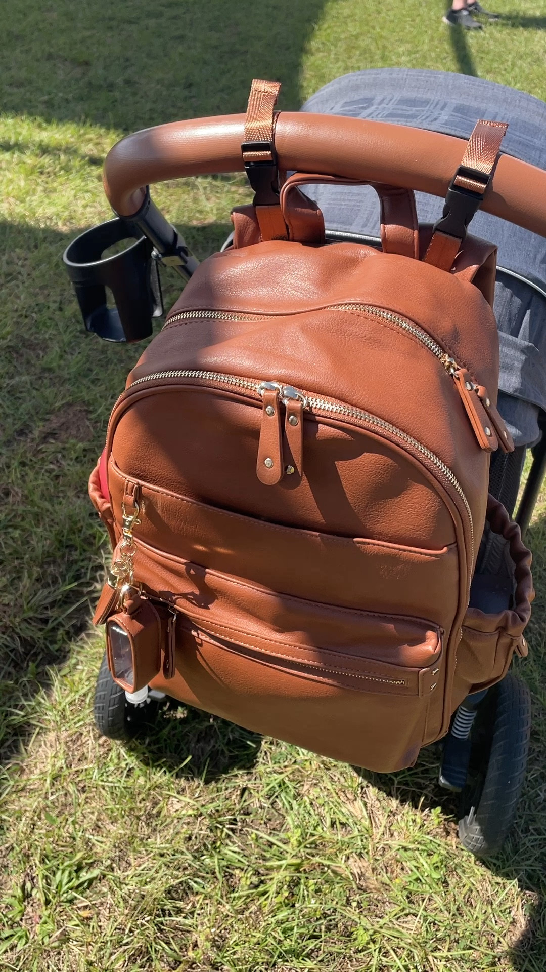 MY FAVORITE DIAPER BAG 🙌🏽

Miss fong diaper bag, diaper bag backpack, travel bag, travel carryon bag, work backpack, miss fong backpack, Amazon diaper bag 

#LTKbaby #LTKVideo #LTKfindsunder100