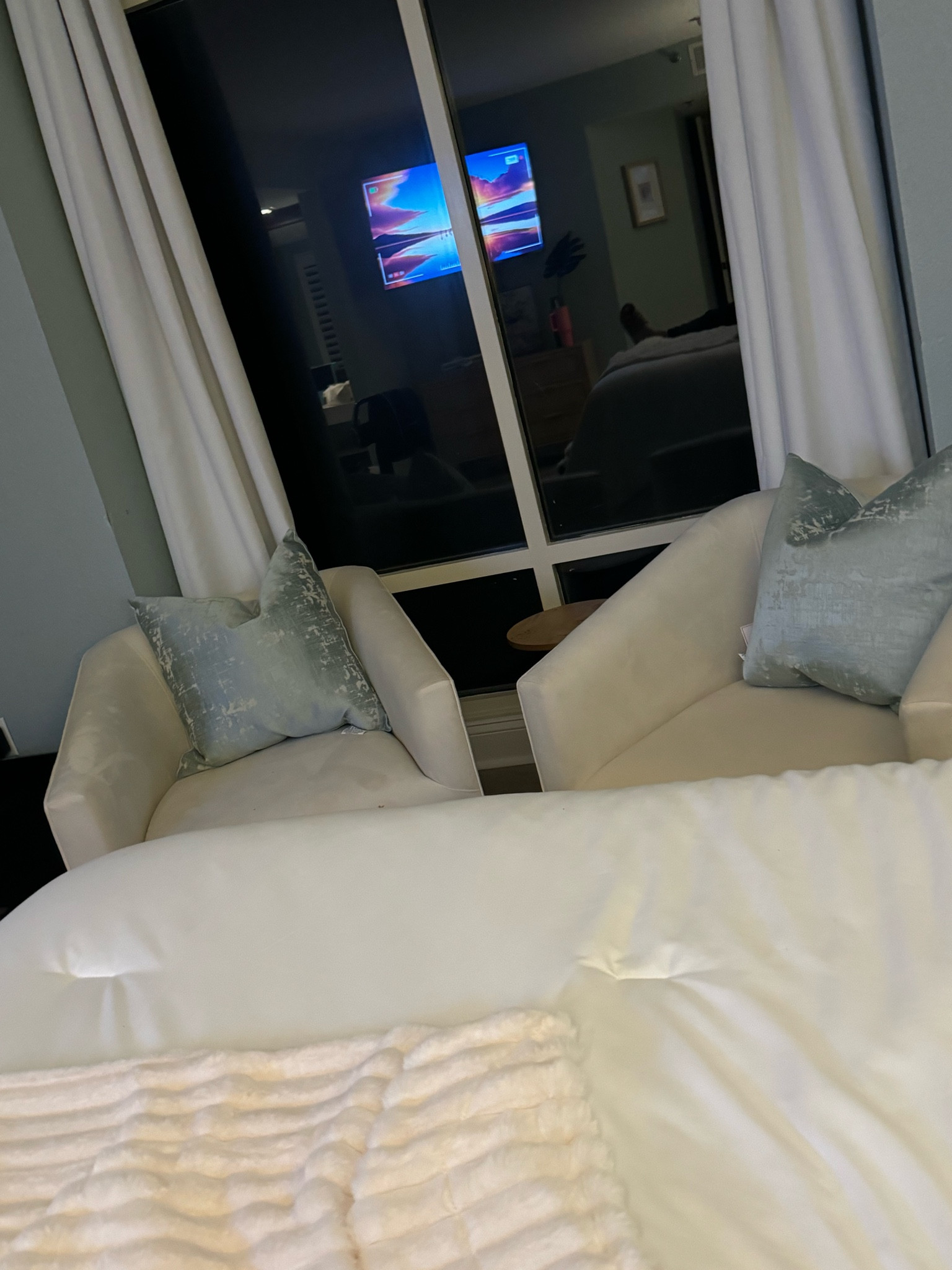 these are my favorites swivel chairs. I have one at home and I have two here at my BEACH house. They are so comfortable and if I put them close together, it’s almost like a lounge chair 😊❤️🌊

#LTKHome