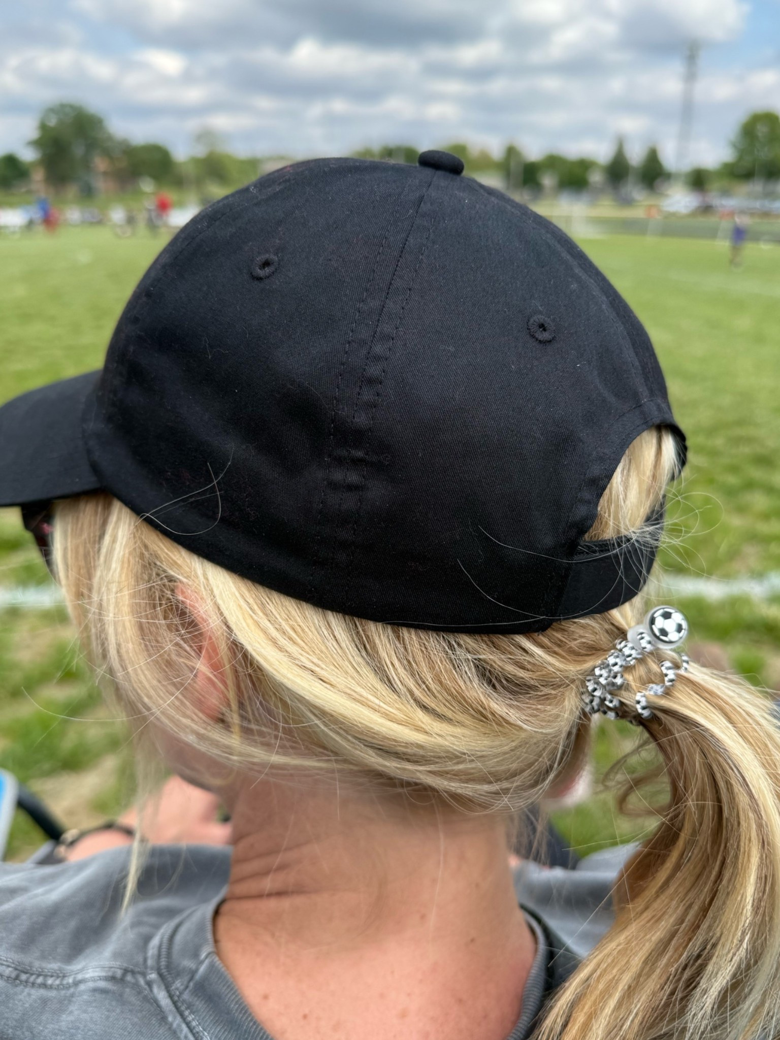Tip Top sideline attire for the soccer mom

#LTKdayinmylife #LTKActive #LTKmomlife
