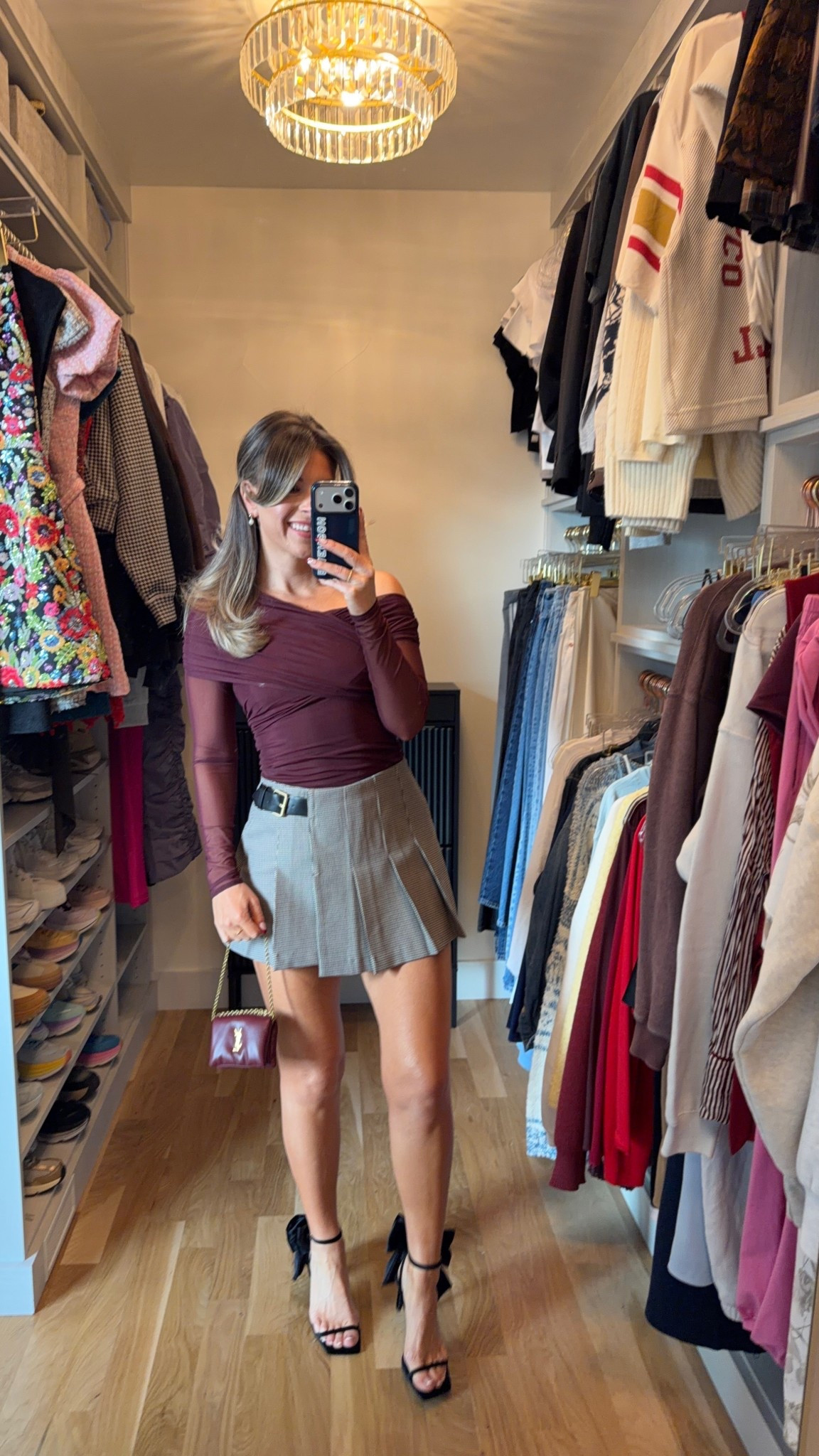 Abercrombie pleated skort winter date night outfits

Wearing my usual smalls in tops
Xs in skorts

Date night
Winter outfit
Casual everyday
Skort
Sweaters
Boots
Off the shoulder tops
Holiday party

#LTKFindsUnder100 #LTKHoliday #LTKSeasonal