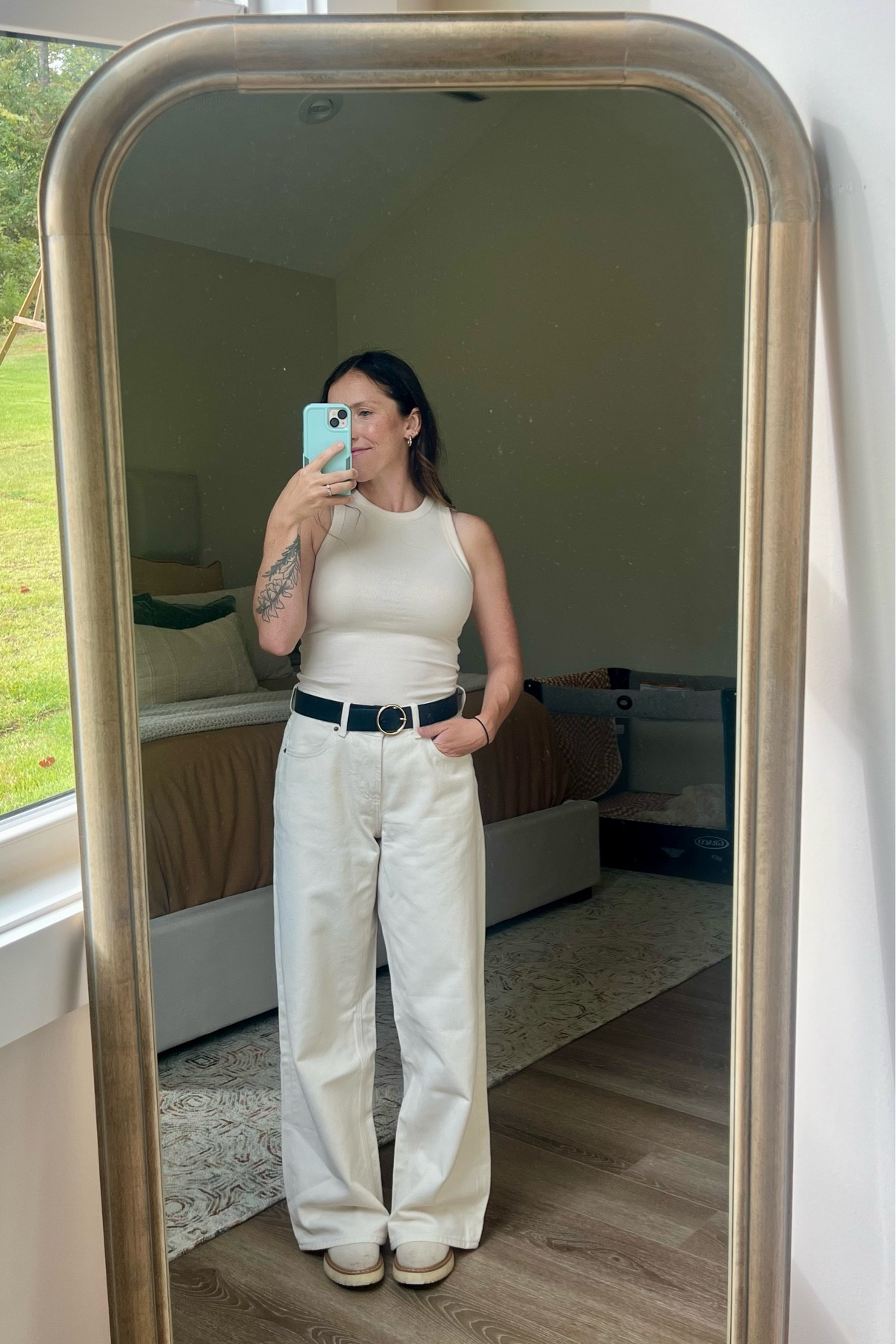 Small in top & size 2 in bottoms!

#LTKU #LTKOver40 #LTKSeasonal