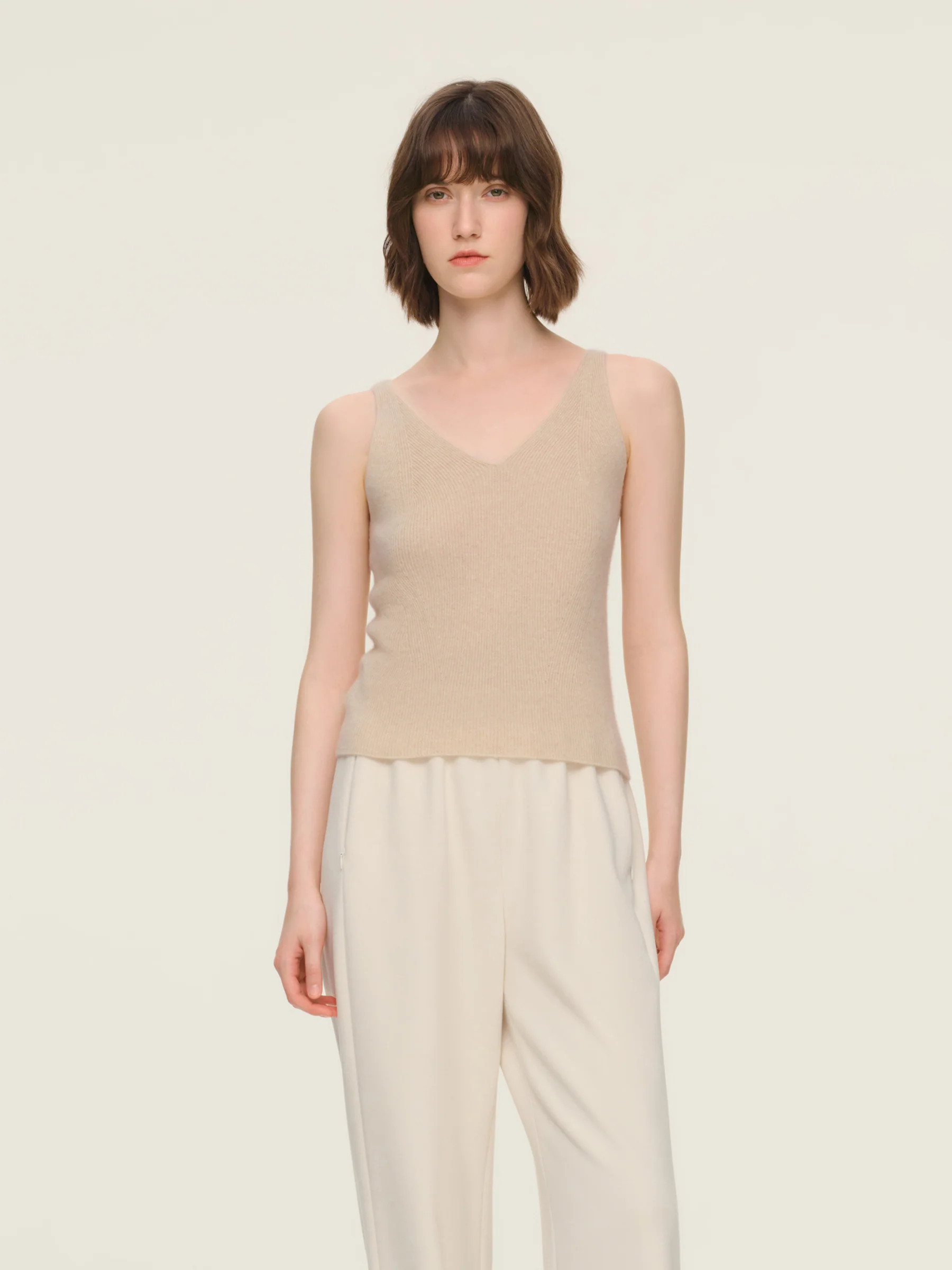 100% Cashmere Seamless Women Knit Tank Top | GOELIA