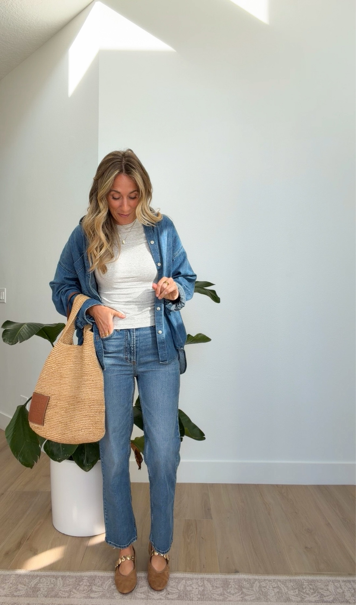 Casual outfitt

#LTKmomlife #LTKootd #LTKSeasonal