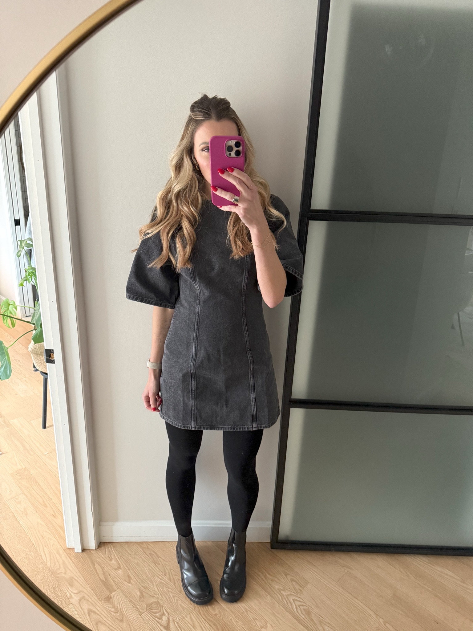 Love this denim dress. Wearing a 6 (ran a tab small in the butt)