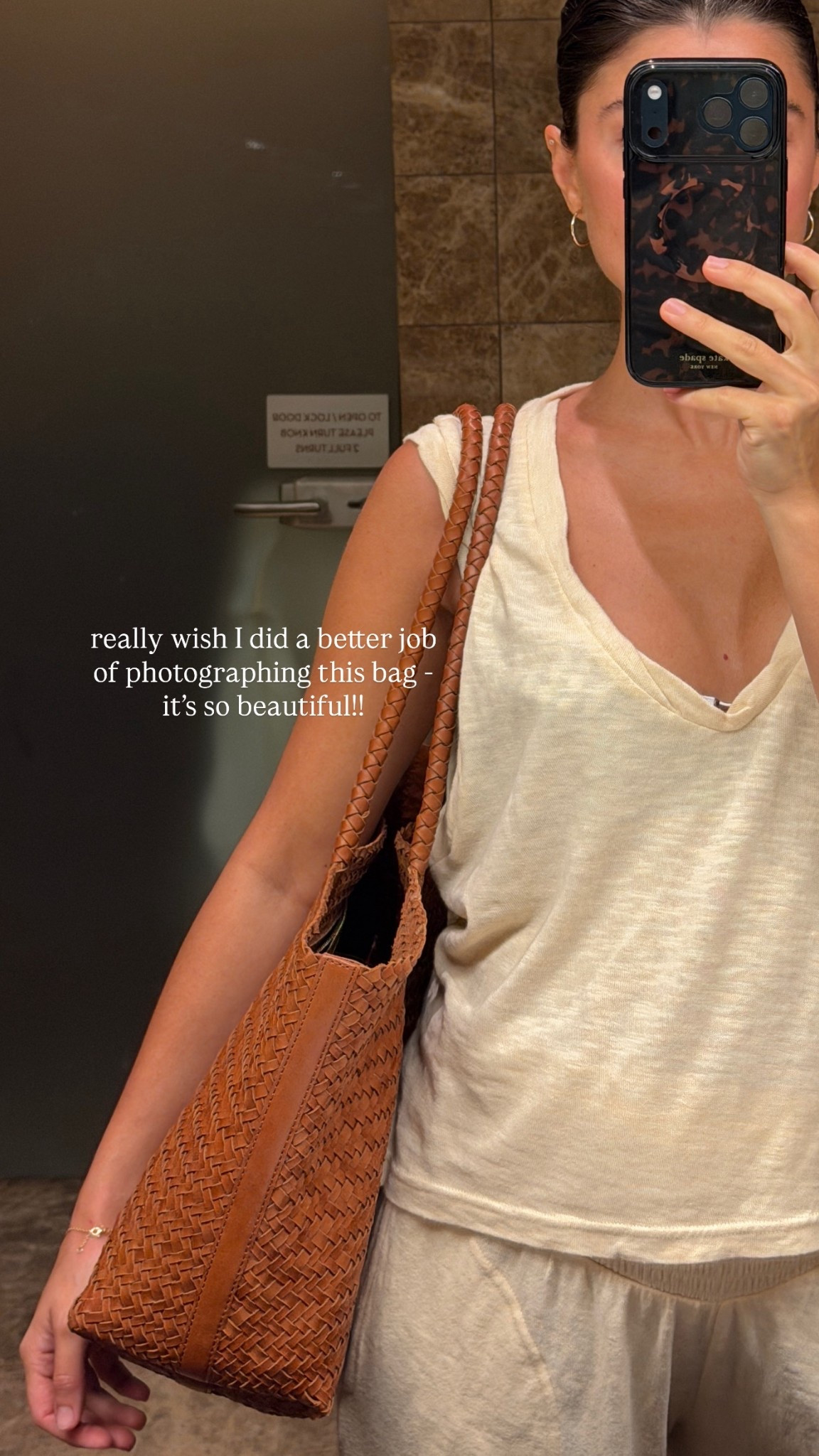 comes in 3 colors! large and beautifully made!! wearing xs in set, almost sold out. So great for growing belly!!! The waist band is full stretchy and complimentary to growing bump! 

#LTKTravel