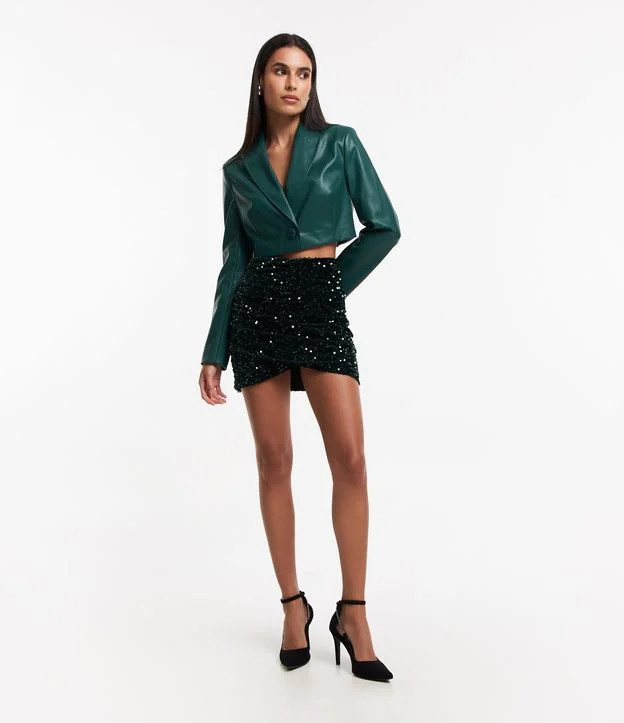 Blazer Cropped em Pu com Botões Forrados Verde | Renner (BR)