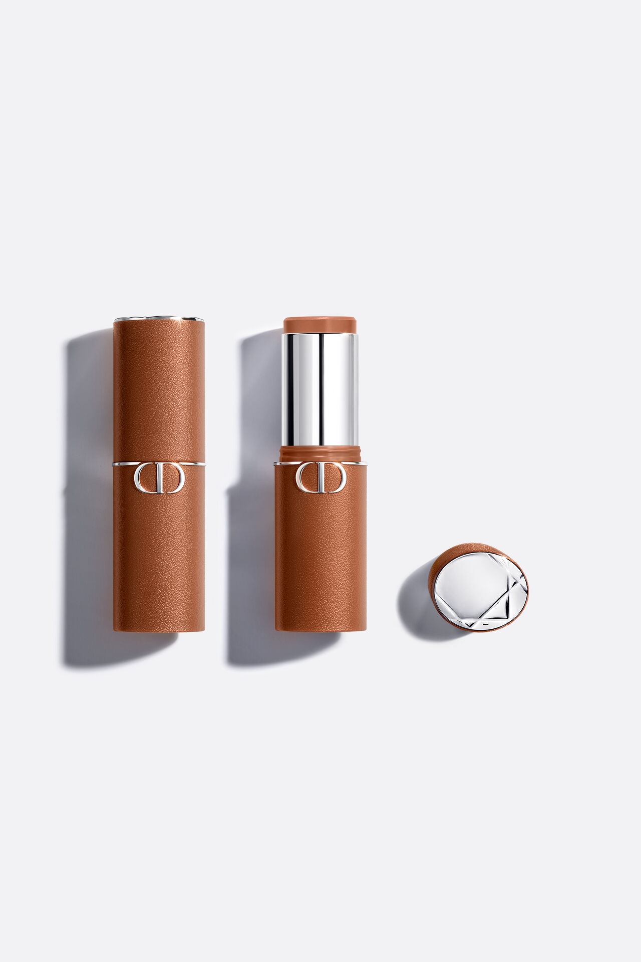 Dior Forever Skin Bronze: bronzing stick with a natural skin finish | Dior Beauty (US)
