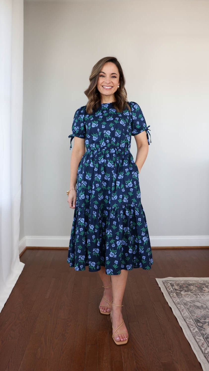 Four petite-friendly cotton dresses for the sunny spring days ahead! 


Dark Blue (J.Crew Factory): petite xxs 

Shoes (Dolce Vita): very snug on my toes. I’m going to try to break them in and let you know how it goes! 

My measurements for reference: I’m 4’10” and 105lbs. My bust, waist, and hip measurement is 32”, 24”, and 36”.

#LTKPetite