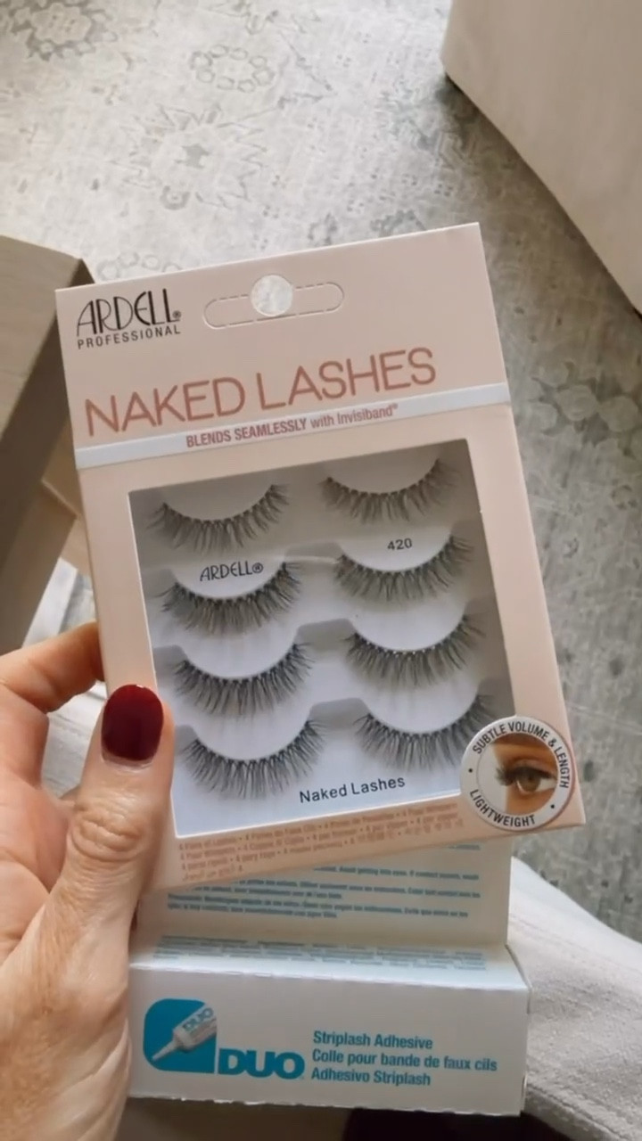 Highly recommend grabbing some fake eyelashes and eyelash glue from Target while you’re there! These are great to add to your make up if you have a holiday party or getting family photos!

Loverly Grey, Target, fake eyelashes, beauty, eyelash glue 

#LTKBeauty
