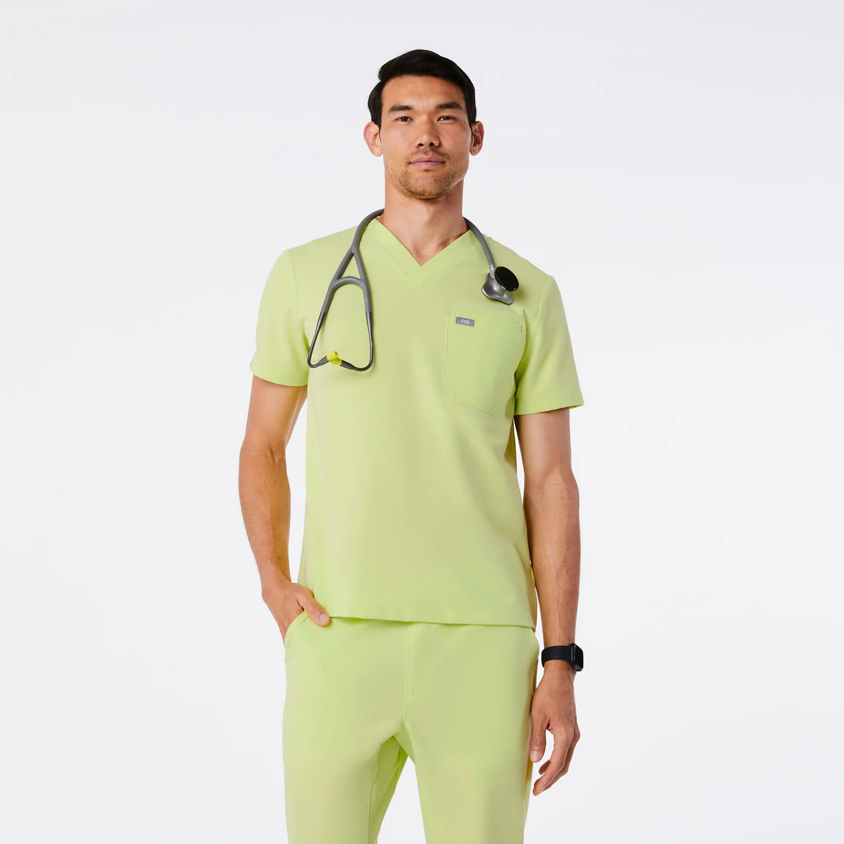Men's Leon™ Three-Pocket Scrub Top - Sea Mist · FIGS | FIGS
