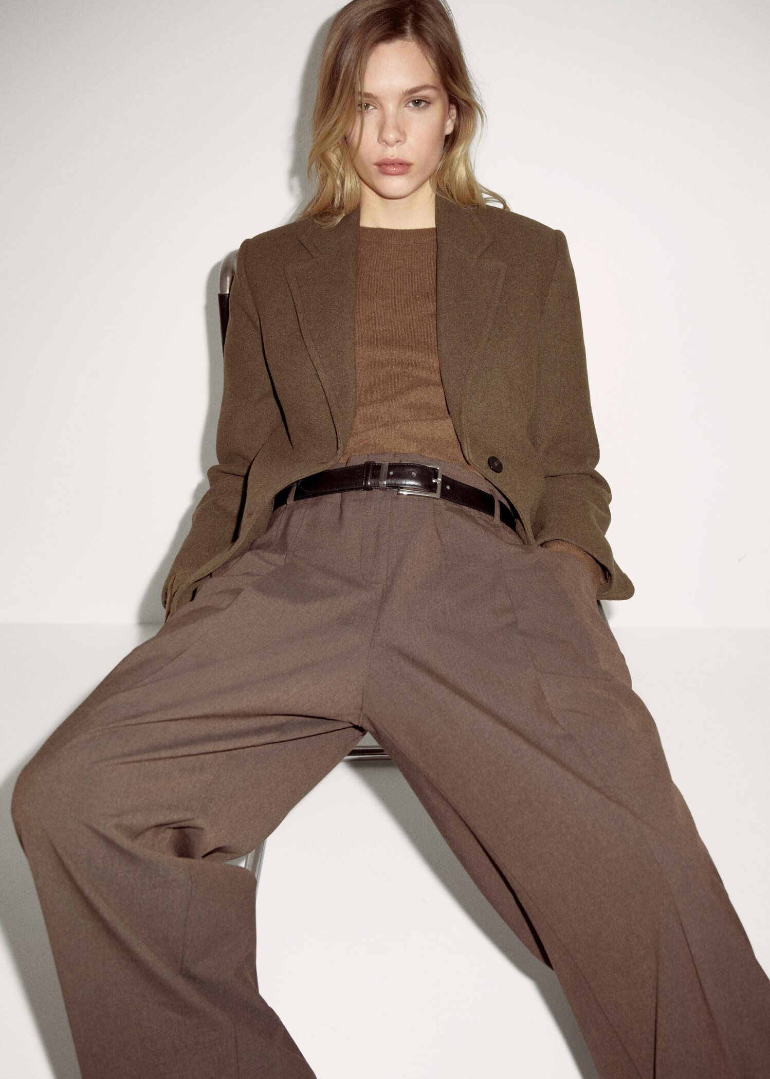 Straight-fit pleated trousers - Women | MANGO United Kingdom | MANGO (UK)
