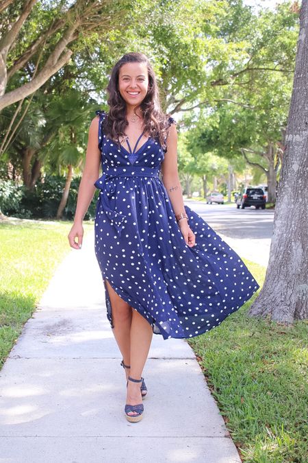 A cute polka dot dress can stay in your closet for years to come! 🩵

#LTKFind #LTKshoecrush #LTKstyletip