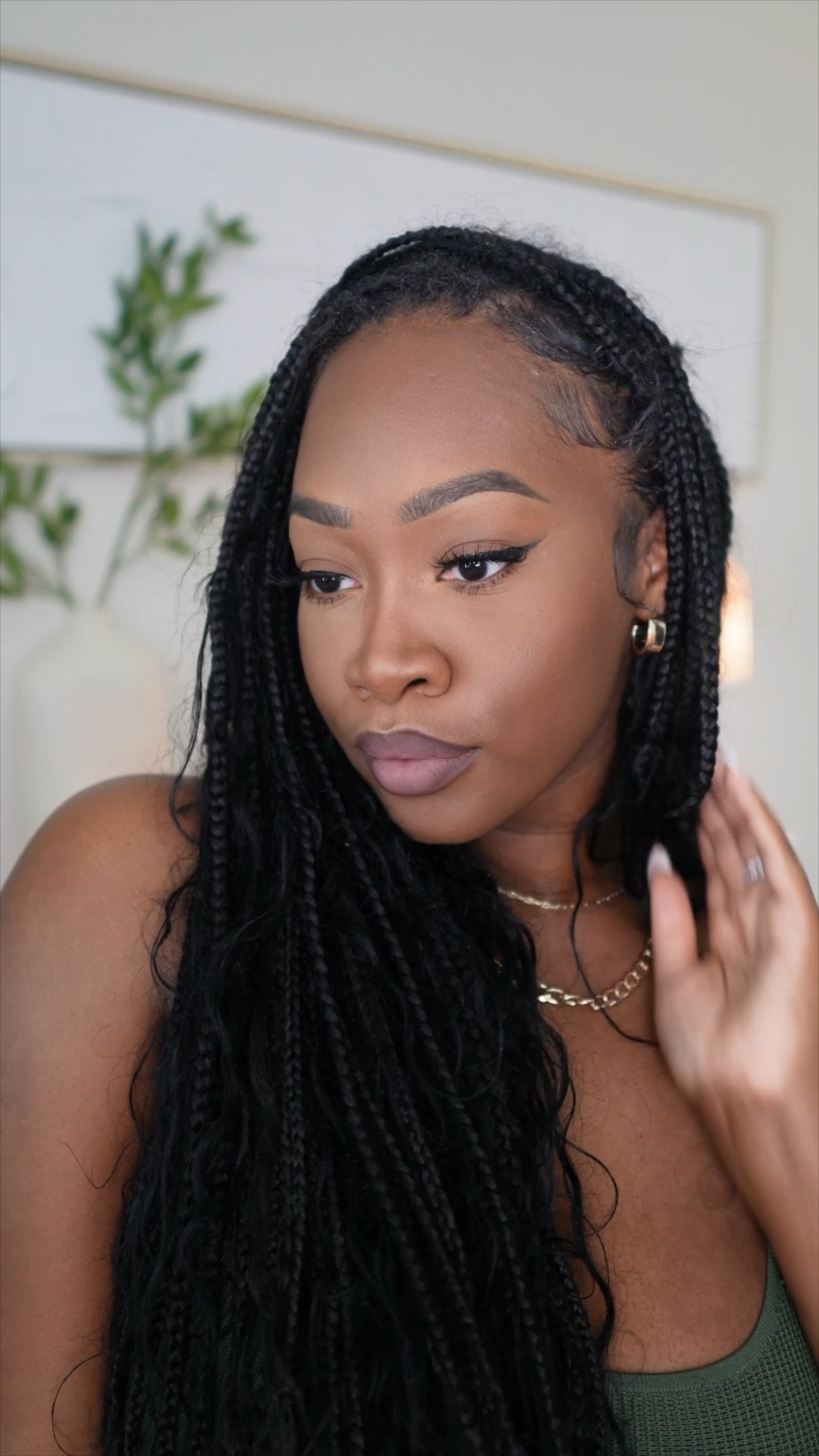 Gotta have my top 3! #ad These new @Revlon Colorstay products have my heart when I’m going for brows, liner and a nude lip! These products are super long-wearing and add just enough pop to my natural makeup days! 

REVLON COLORSTAY SUEDE INK LIPSTICK (That Girl & Instinct)
Why I love it: Blends beautifully and wears for 8 hours with no-transfer.

REVLON COLORSTAY MICRO EASY PRECISION LIQUID LINER (Blackout)
Why I love it: Has a Super precise tip to make my cat eye easy!

NEW REVLON COLORSTAY MICRO BROW PENCIL (Soft Black)
Why I love it: 16 hour wear and waterproof, plus has an amazing spoiler for blending!

#Target #TargetPartner #Revlon #GetColorstayed #RevlonColorStay

