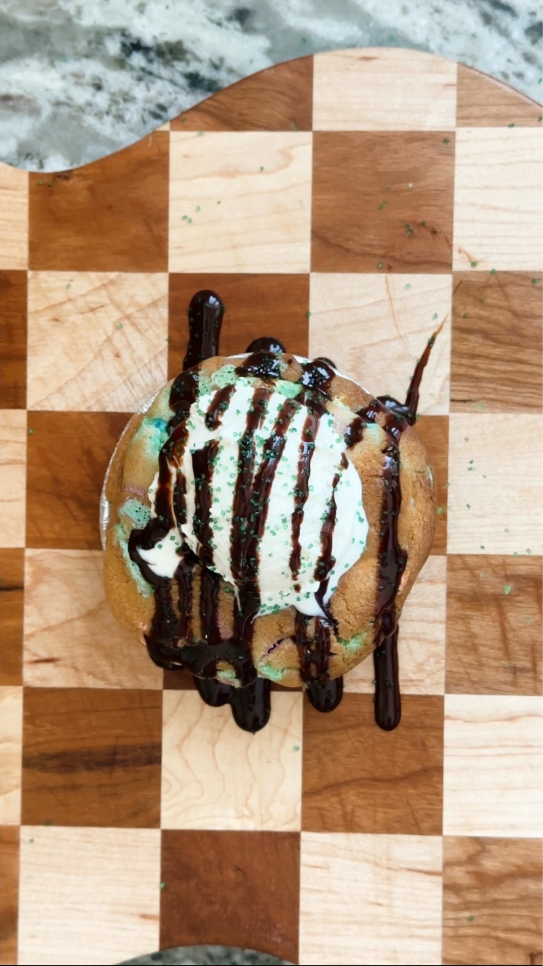 let’s make the mini s’mores skillet cookie, but for st. paddy’s day ☘️🍪🌈

#LTKfoodie #LTKHome #LTKSeasonal