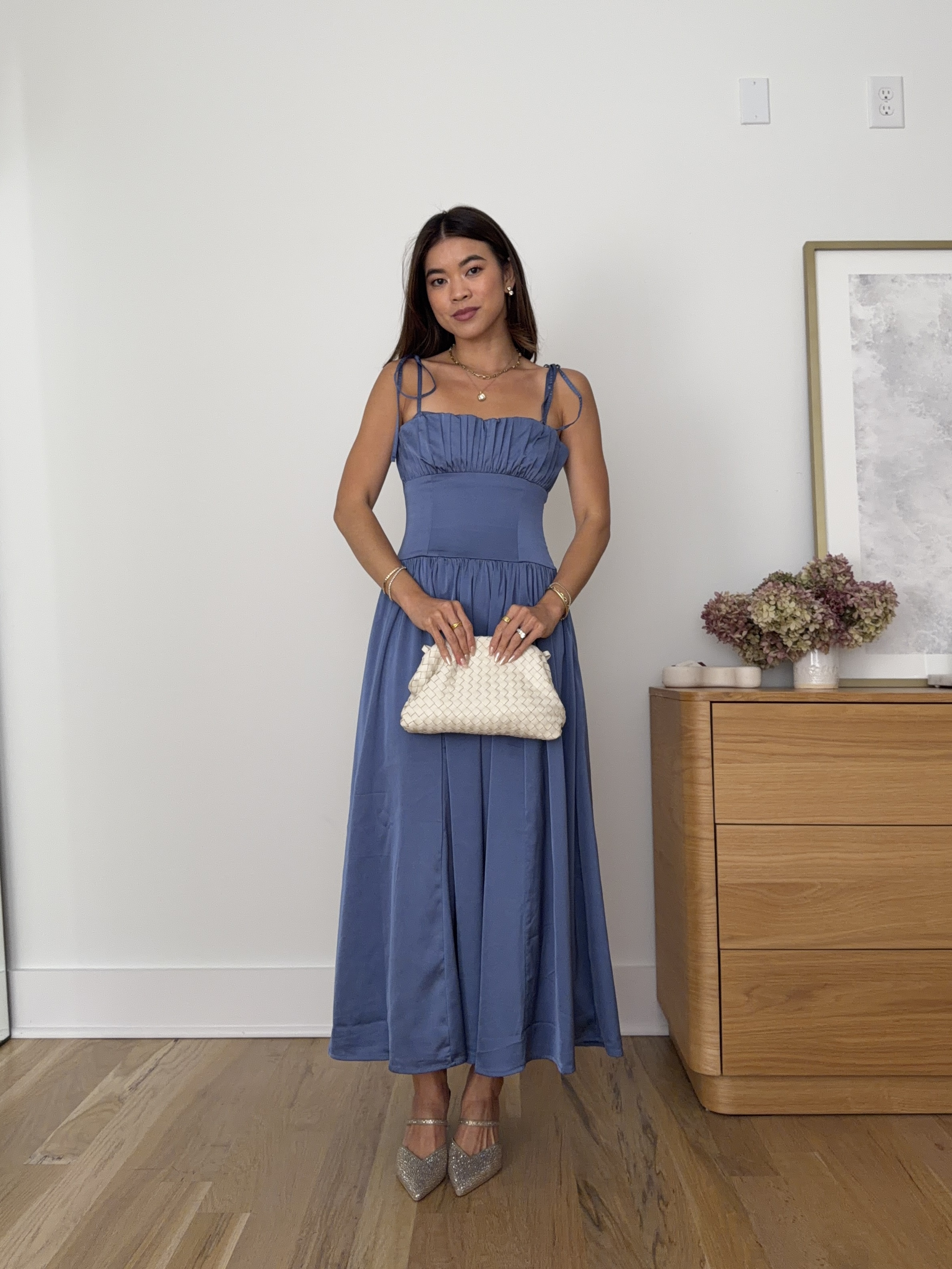 The perfect clutch for events or weddings. This @Quince purse fits everything while matching any outfit!

Sizing info:
Abercrombie Bra-Free Tie-Strap Maxi Dress - Size XS petite in Blue 

petite fashion, get dressed with me, outfit inspiration, ootd, nashville outfit, Nashville influencer, petite style, vacation style, casual outfits, mom style, petite dress, spring outfits, spring outfit info, spring dress, spring outfit idea, abercrombie dress, spring shoes, wedding guest dress, summer dress, petite wedding guest dress,  

 

#LTKPetite #LTKSeasonal #LTKWedding