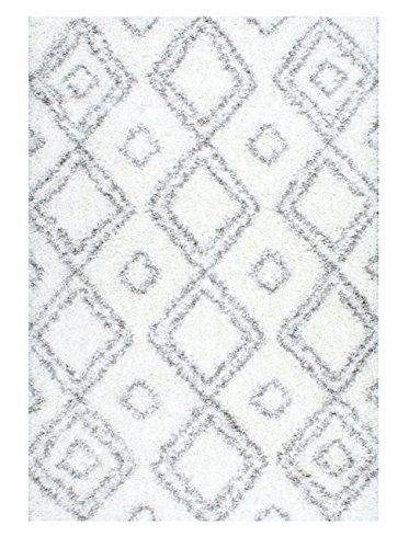 Cozy Soft and Plush Moroccan Trellis White/ Grey Shag Rug, 5 Feet 3 Inches by 7 Feet 6 Inches (5 3"  | Amazon (US)