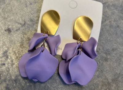ABSOLUTELY GORGEOUS ZARA PETAL LILAC DROP  EARRINGS  | eBay | eBay UK