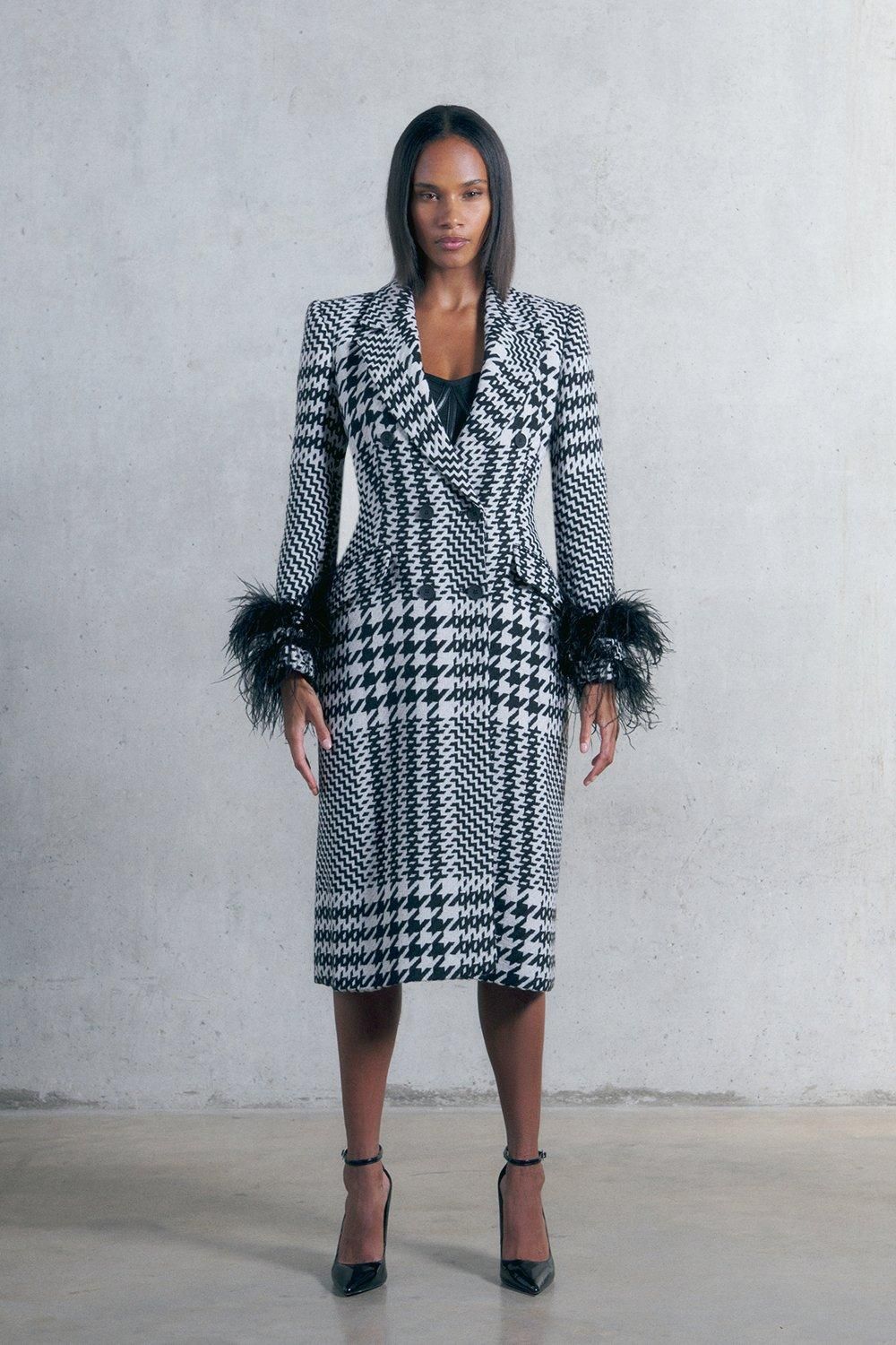 Mono Italian Dogtooth Feather Cuff Check Fitted Coat | Karen Millen US