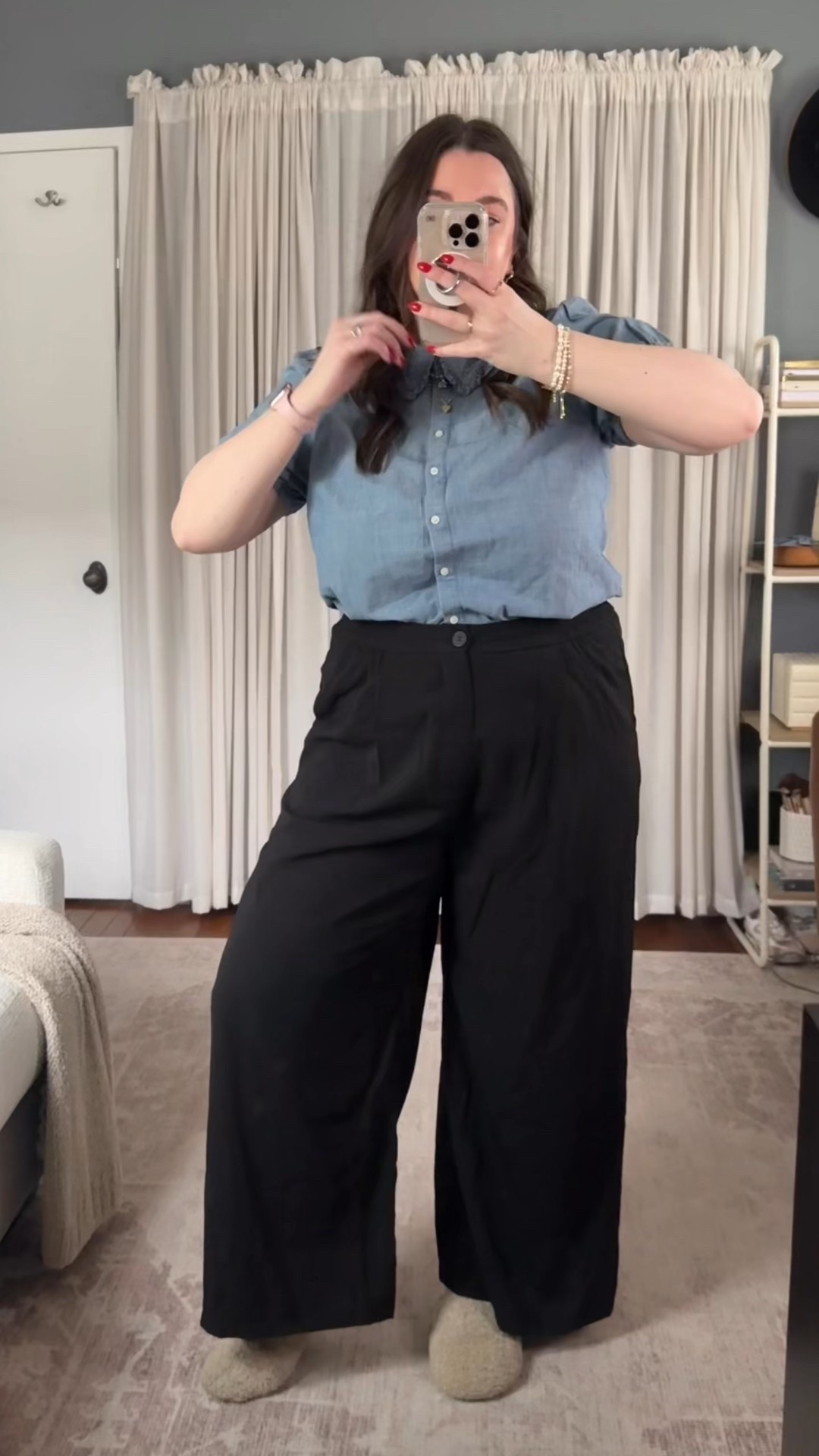 Here’s what I’m wearing for a productive day at home

Jcrew Factory shirt XL
Cider wide leg trousers OXL (runs small)
Slippers
Etsy necklace 
Amazon bracelets 

#LTKWorkwear #LTKMidsize #LTKFindsUnder50