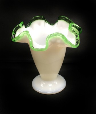 Vintage Fenton White Milk Glass Vase Ruffled Edge Emerald Green Crest EUC | eBay US