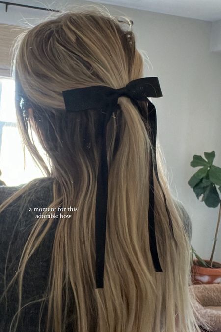 Hair bows 🎀
