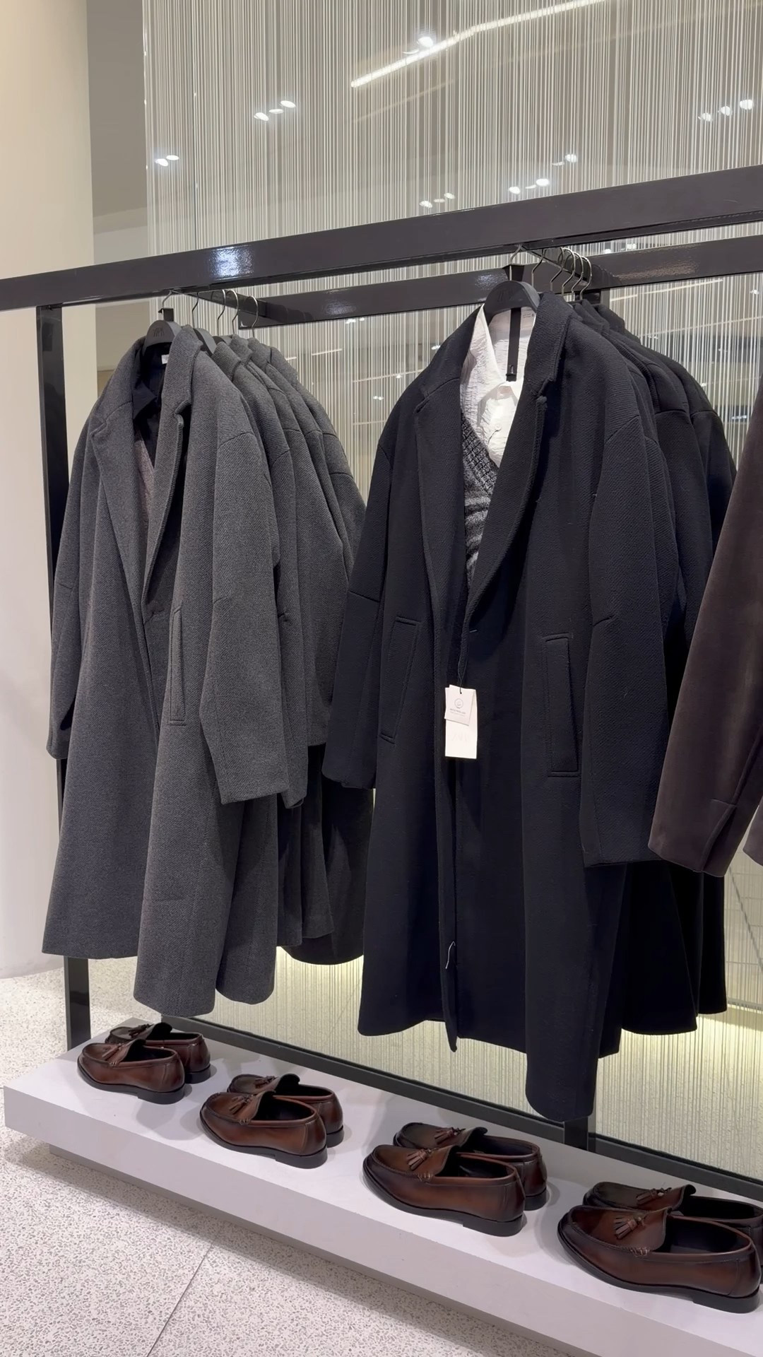 @Zara has some really nice winter coats for men this winter! Go grab your man something nice for the holidays! 

#LTKGiftGuide #LTKMens #LTKHoliday