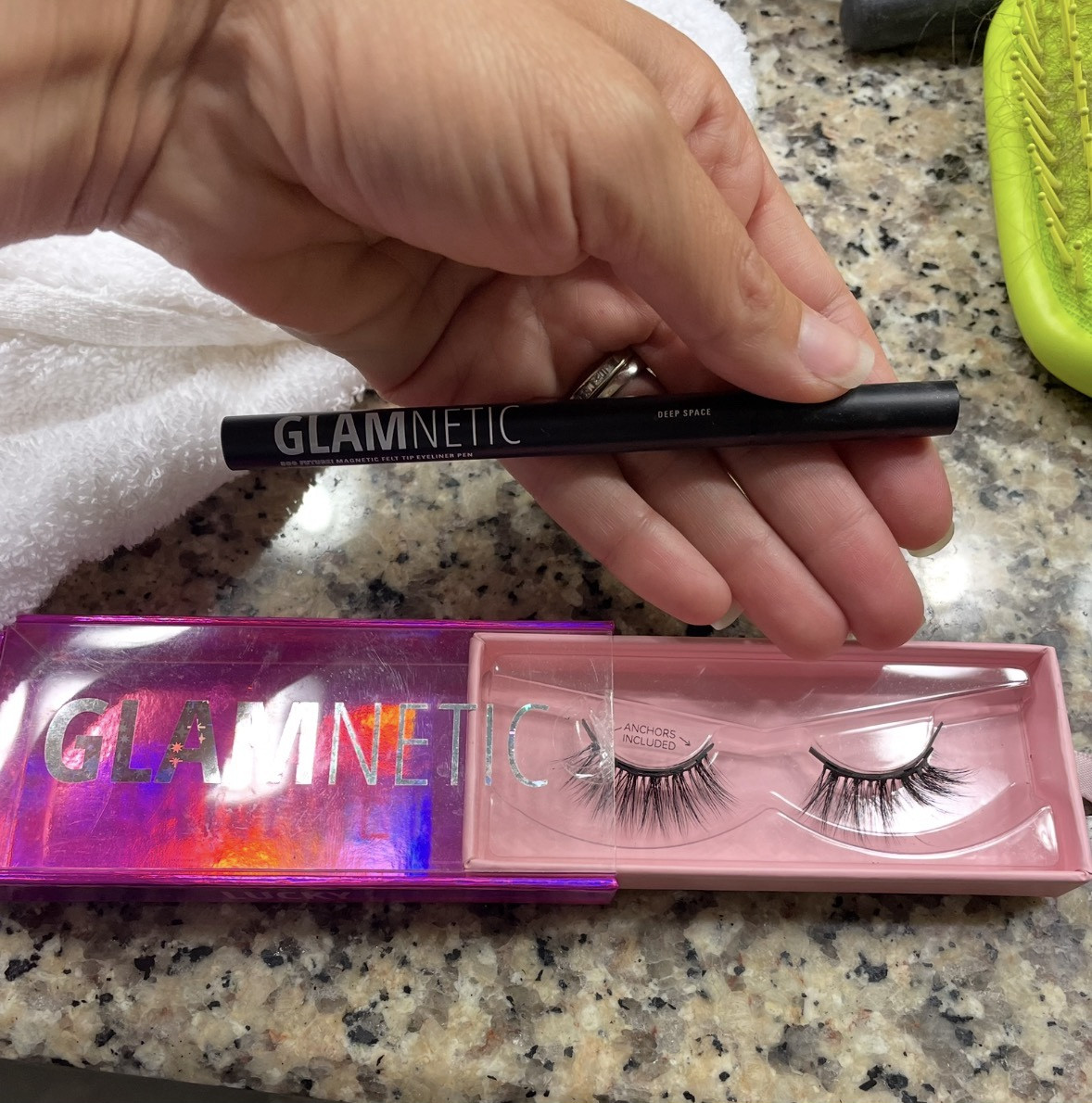 Magnetic lashes 🙌🏼 Use liner + apply for an easy hold.

Comes in a magnetic case + works with liner (sold separately) ✨

#LTKBeauty #LTKmomlife #LTKOver40