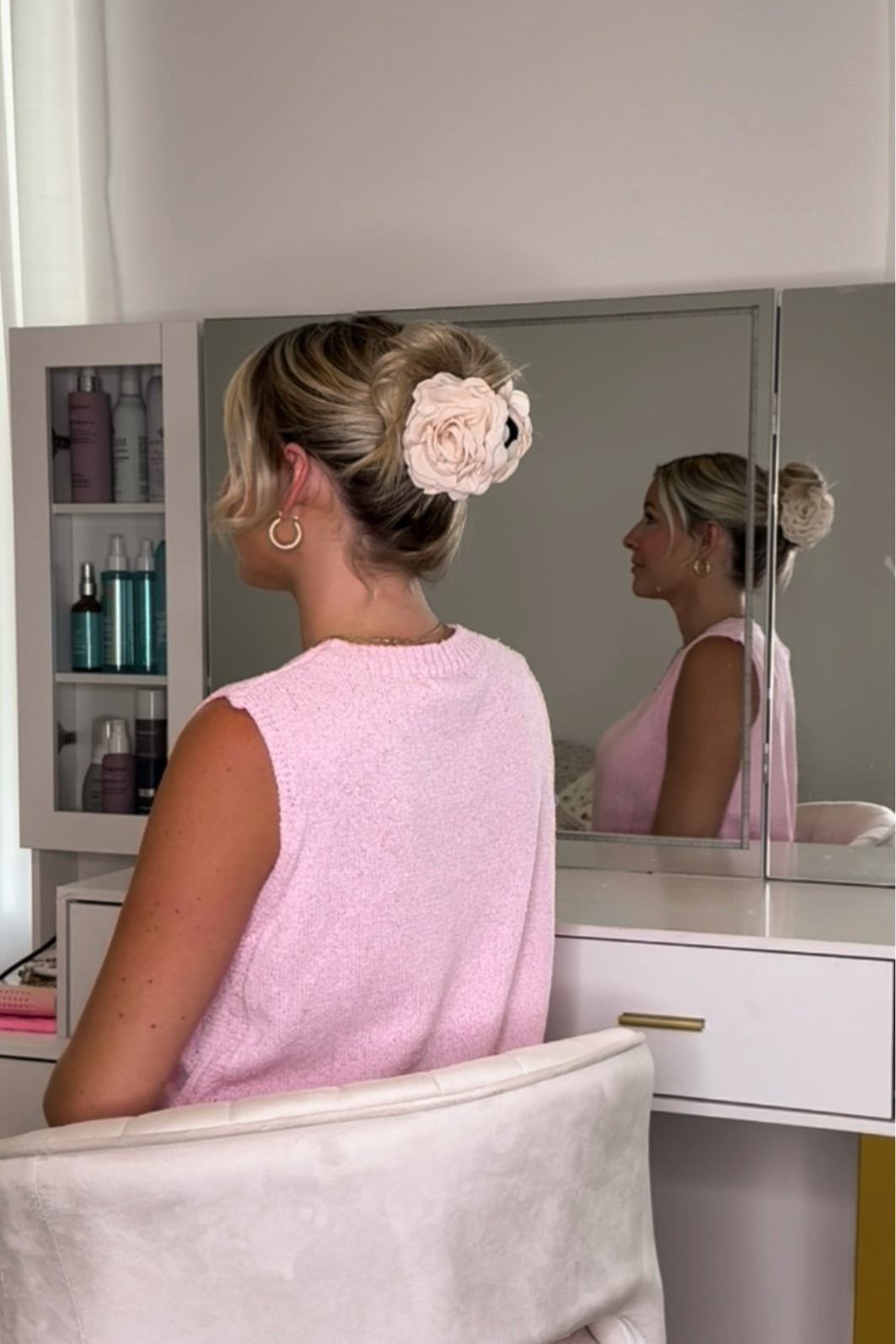 Rose hair clip!! 



#LTKBeauty #LTKBacktoSchool #LTKStyleTip