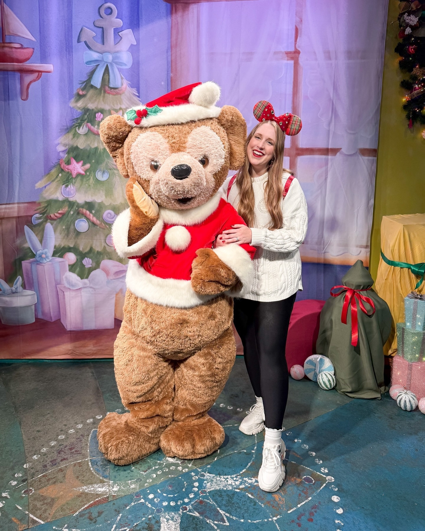 moonlight magic photo dump 🌙✨

we had the best time last month at @disneyvacationclub ‘s moonlight magic event at animal kingdom! being dvc members is the best decision we’ve ever made and events like this always make me so grateful. here are some highlights from the night: 

🍦unlimited free ice cream! it was freezing outside (by texas and florida standards lol) but we grabbed some anyway because the cast members were hilarious trying to convince people to take some 

🧸unique character experiences! SANTA FREAKIN DUFFY - need i say more?! the way i screamed when i saw him listed on the map. we also met darkwing and launchpad which was a childhood dream 🥹

🥨3 free snacks per person! we had dumplings, fries, roasted nuts, and mickey pretzels 

🎢low wait times! we walked on to flight of passage, dinosaur, and expedition everest (twice) with no wait 🤯 i was super emo during the pre-show of dinosaur because i thought it was my last time riding it. i’m glad we now have another year, but this was truly the perfect visit and we had the entire ride vehicle to ourselves!

❄️animal kingdom magic! enjoying drinks at nomad lounge, projections on the tree of life, and the merry menagerie puppets made the night extra special 

#dvc #disneyparks #animalkingdom #christmasatdisney #moonlightmagic

#LTKTall #LTKMidsize #LTKHoliday