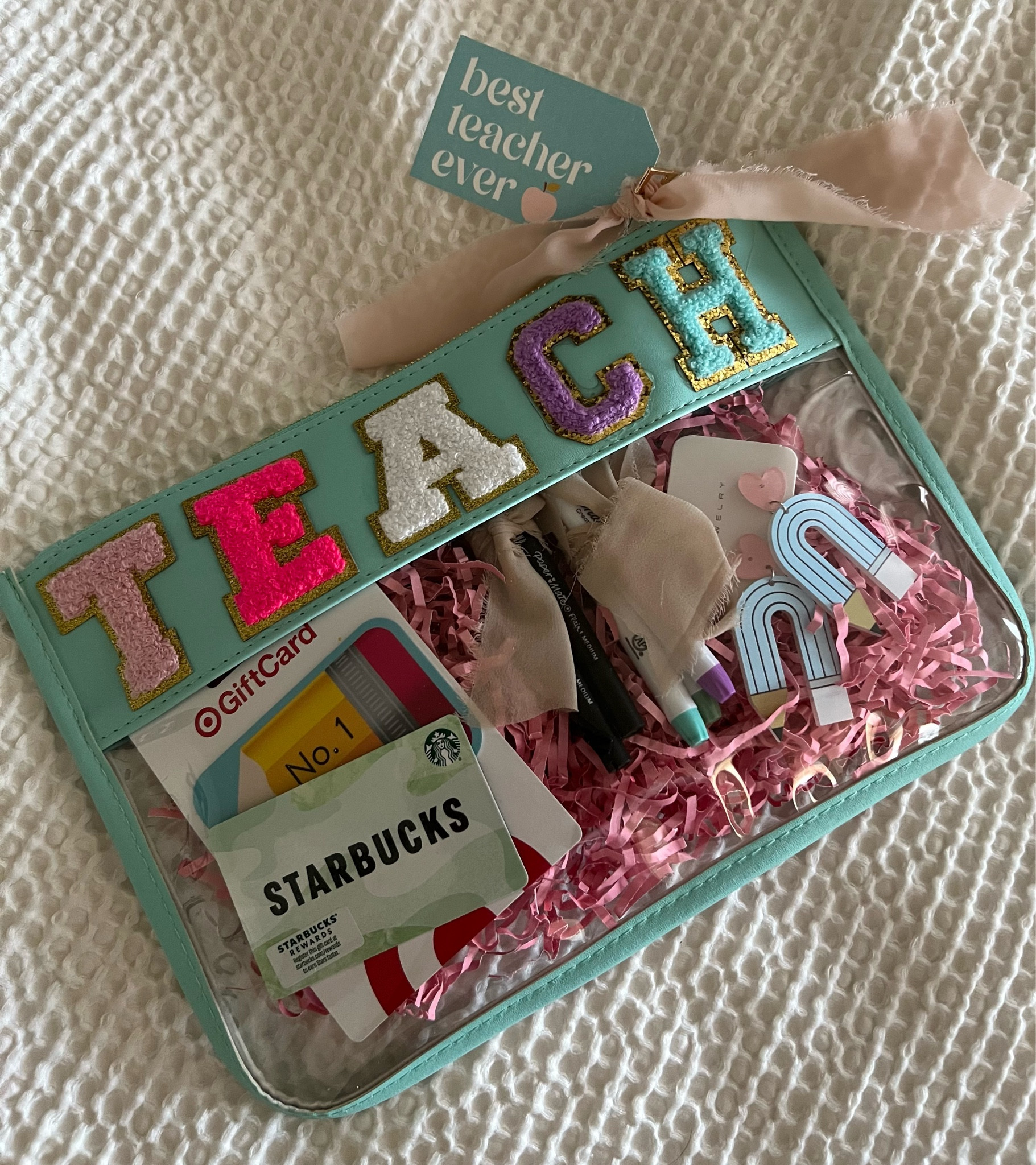 Teacher Gift Idea
#teachergift #giftidea #teachers #endofyearteachergift 

#LTKunder50 #LTKfamily