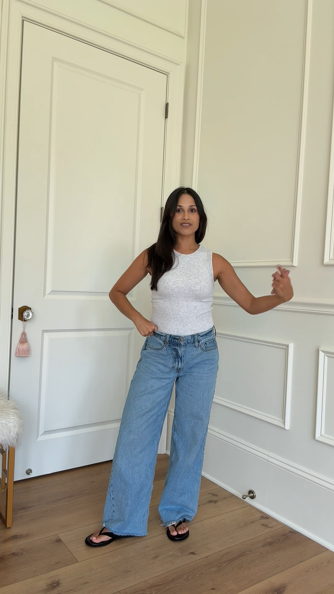 My most comfortable jeans from @abercrombie! The low rise ultra loose! #abercrombiejeans

#LTKootd