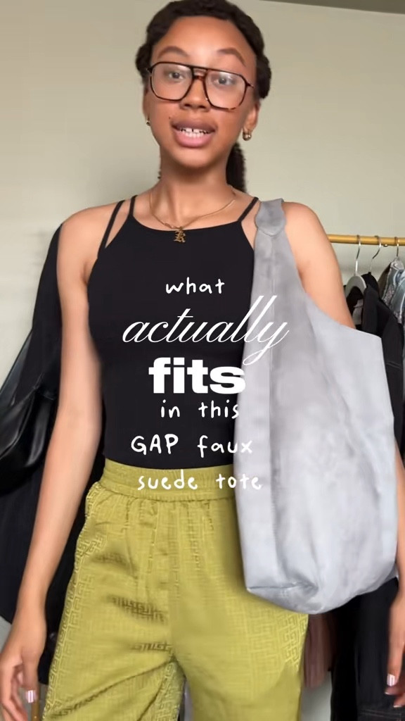 what ACTUALLY fits in the viral GAP slouchy faux suede tote! 👜 (spoiler, a LOT!) & all of the colorways are currently marked down for the GAP HOLIDAY SALE✨ 

 
gap tote, gap holiday sale, suede tote, work tote, elevated everyday bag, winter style, winter purse, everyday totes, 

#LTKSeasonal #LTKgrwm #LTKootd