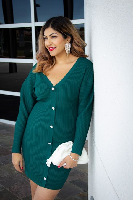 Green Ribbed cardigan dress is so festive for the holiday season. It’s great to wear to a holiday party! 

Holiday outfit / midsize dress / New Year’s Eve outfit / Christmas outfit 

#LTKHoliday #LTKfindsunder50 #LTKparties