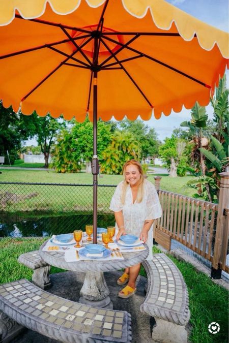 Yellow and blue table set for spring outdoor. Table set decor, home decor, home essential’s, dinning decor. 


#liketkit #LTKfamily #LTKhome #LTKSeasonal

