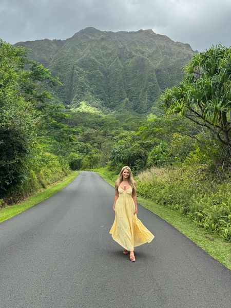 Abercrombie dress I wore in Hawaii on sale - 15% off!! 