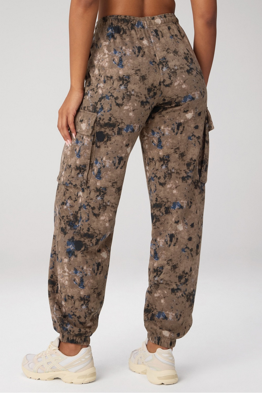 Year Round Terry Cargo Jogger | Fabletics