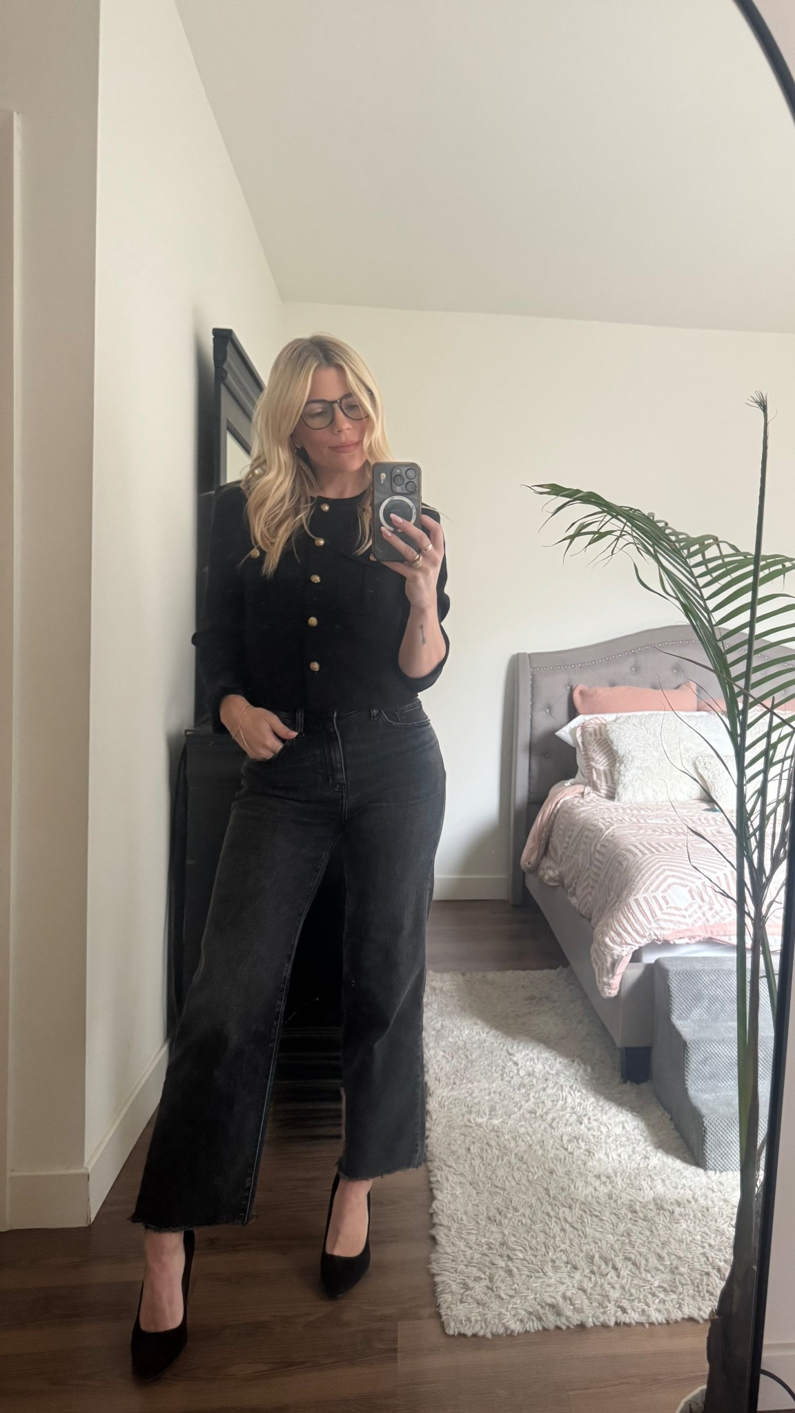 Work outfit. She’s a professional 

#LTKWorkwear #LTKootd