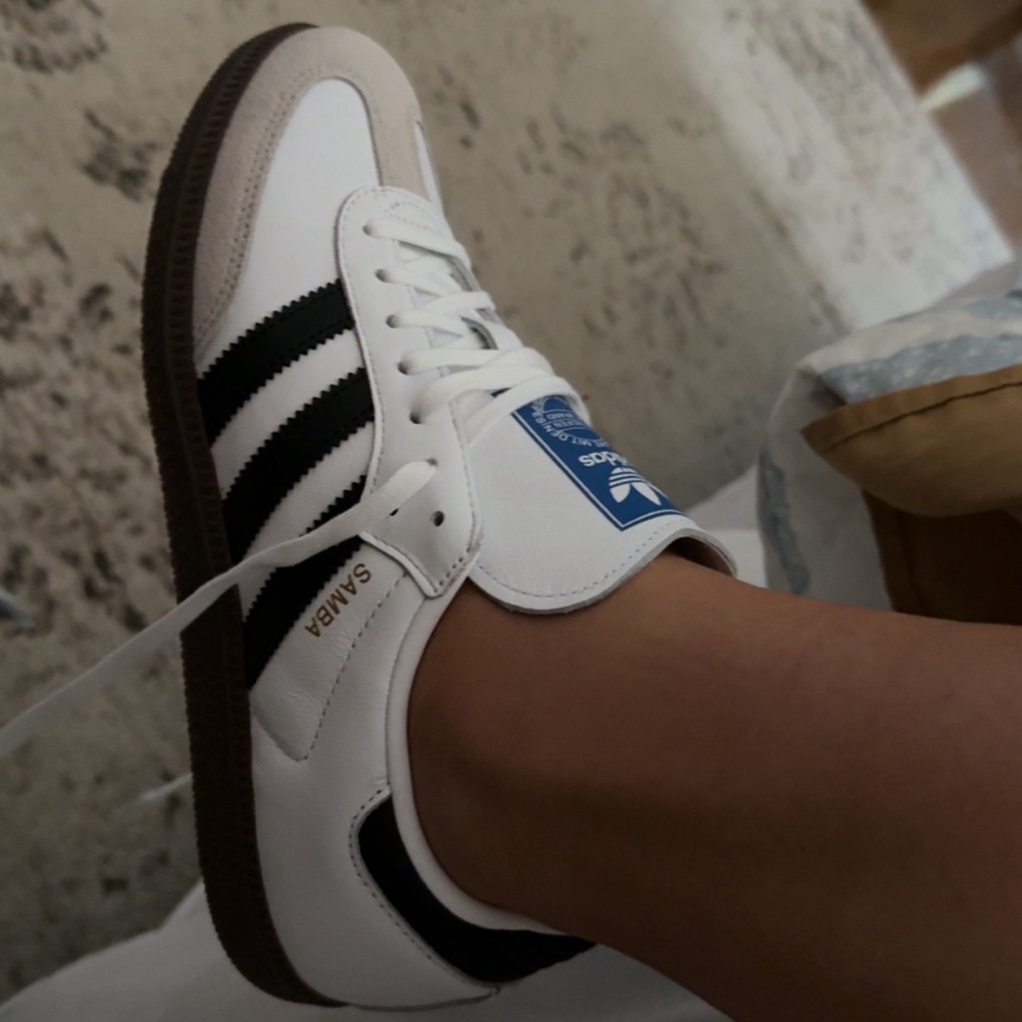 Adidas Samba 😍🤤
I wear the kids 7 in Adidas, and I’m normally a women’s 7.5-8 in sneakers. 
#Sneakers #Style #Classic #Adidas 

#LTKKids #LTKFindsUnder100 #LTKShoeCrush