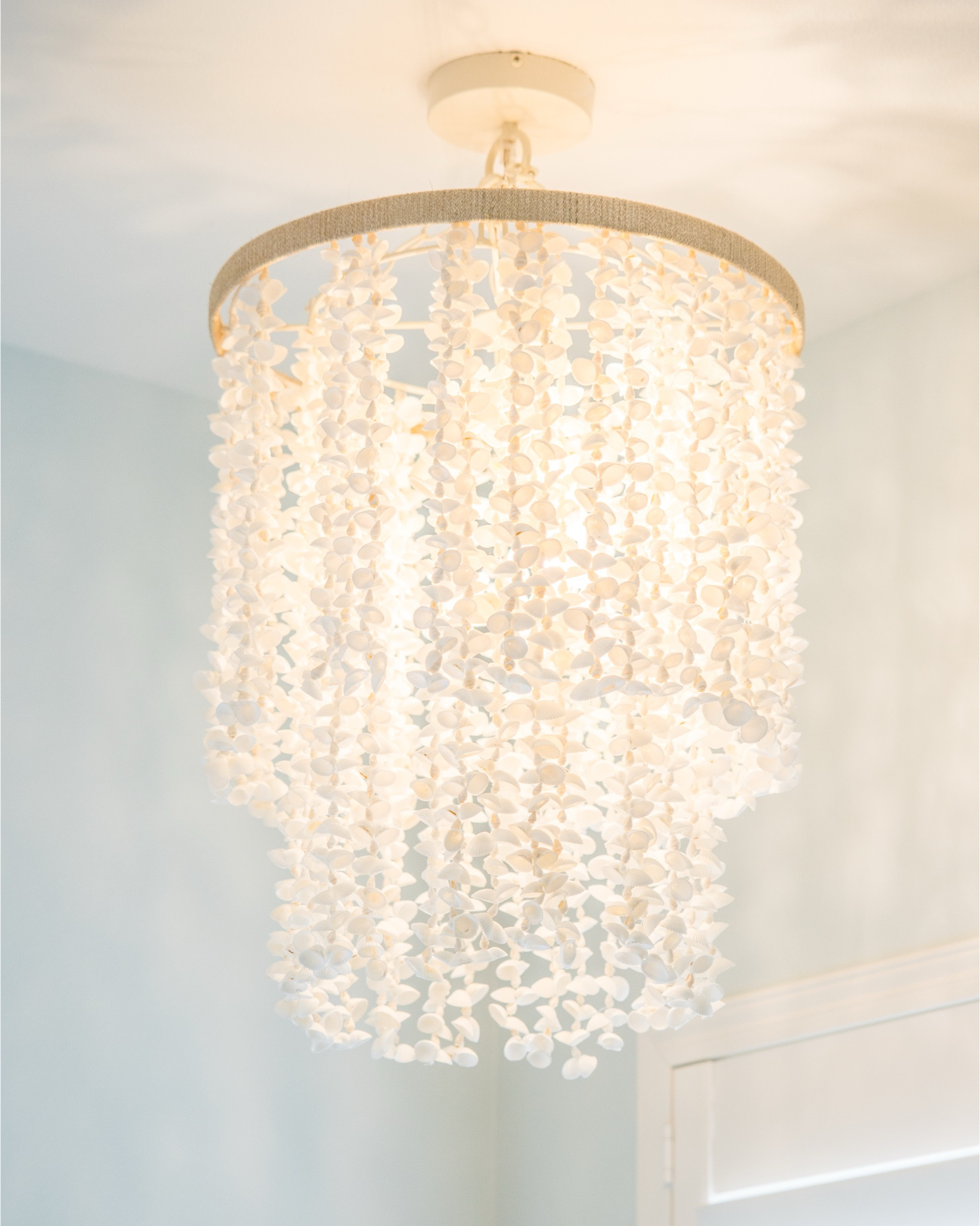 A touch of coastal charm in every corner! The Coastal Shell Chandelier and Palm Leaf Shadow Box Art from our latest project bring a relaxing, nature-inspired vibe to any space. Perfect for capturing that beachy elegance. #CoastalLiving #BeachyVibes #HomeDesignInspo #InteriorDecor #ShellChandelier #PalmLeafArt #CoastalHome #DesignDetails #RelaxingSpaces #NatureInspiredDecor



#LTKHome