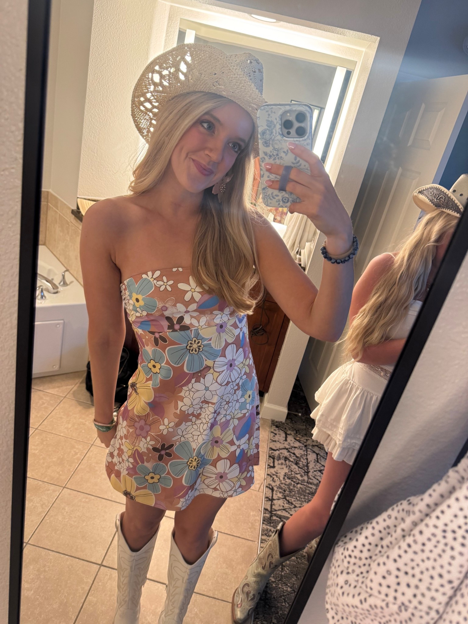 CCMF night 2- coastal cowboy

My boots right now on pink lily are on MASSIVE SALE in the all white color for $37! I literally wear these for every concert and think they are so cute!! I have the white and tan!

#LTKStyleTip #LTKSummerEdit #LTKSeasonal