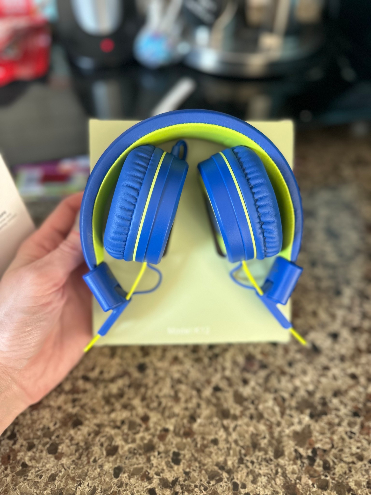 These headphones are amazing when traveling with toddlers or kids. They are soft and are perfect for their little ears! 

#LTKActive #LTKTravel #LTKKids