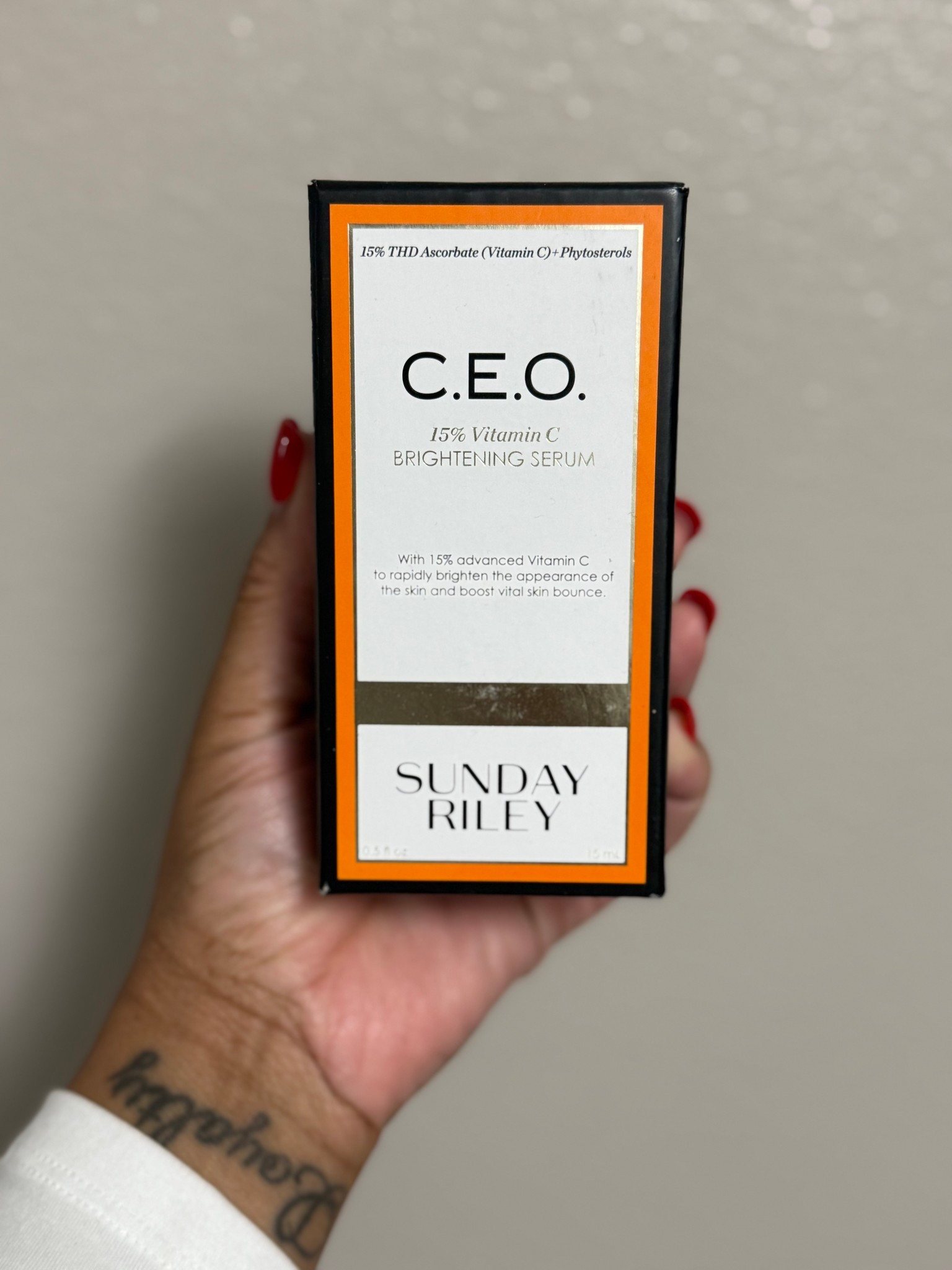 If your skin has been looking a little dull or uneven… this is what I’ve been reaching for: Sunday Riley C.E.O. Brightening Serum 🤍

I love a product that gives glow and actually improves your skin over time, and this one does both. My skin has been looking more even, brighter, and just overall healthier.

Why I love it:
• Vitamin C formula that helps brighten and even skin tone  
• Helps with dark spots and dullness  
• Gives that natural glow without looking greasy  
• Lightweight and layers well with the rest of my routine  
• Makes your skin look refreshed and awake  

I use this in the morning and it just gives my skin that “put together” look before I even do anything else.

It’s giving bright, glowy, even skin ✨

Linked it in my LTK 🤍

#LTKBeauty #LTKselfcare