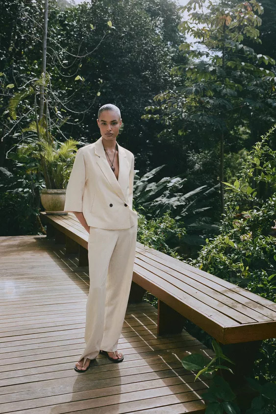 DOUBLE-BREASTED FRENCH SLEEVE BLAZER | Zara Canada