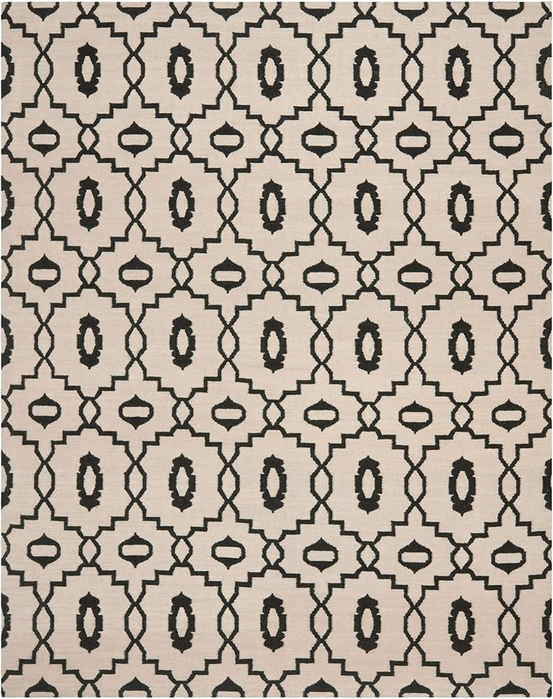 SAFAVIEH Dhurries Collection 8' x 10' Ivory / Black DHU205A Handmade Flatweave Premium Wool Area ... | Amazon (US)