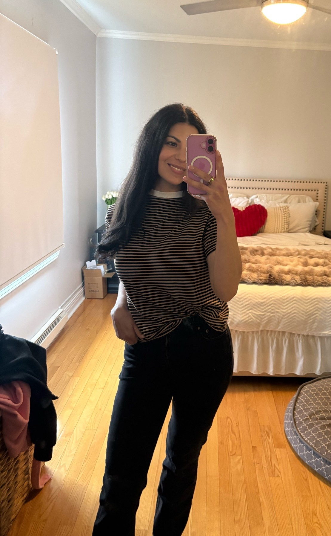 Gloomy day & frizzy hair but at least out outfits cute 

Jeans: Abercrombie 
Shirt: SHEIN

#LTKcanada #LTKsummer #LTKstyletip