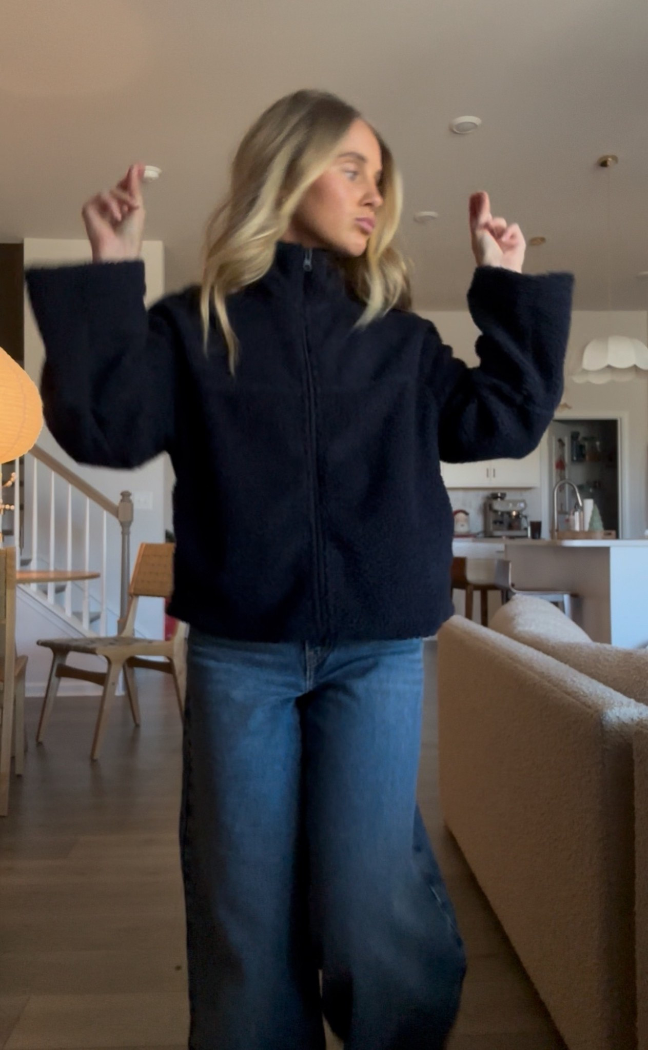 super cute fleece at H&M!! 🤎 I’m 4’11 wearing an XS 

#LTKootd #LTKPetite #LTKFindsUnder50