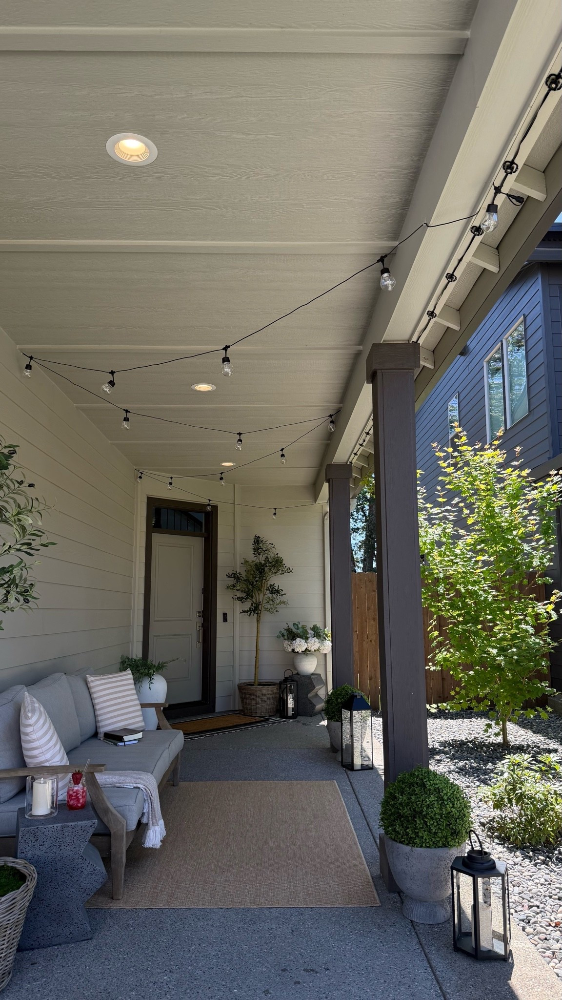 My dream front porch thanks to @wayfair 🍓 #wishyouwerehere #outdoor #wayfair #ad #wayfairpartner
